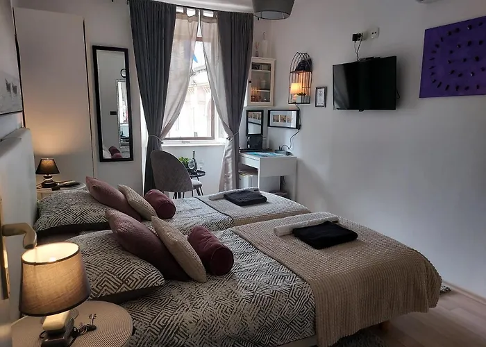 Apartment Agora