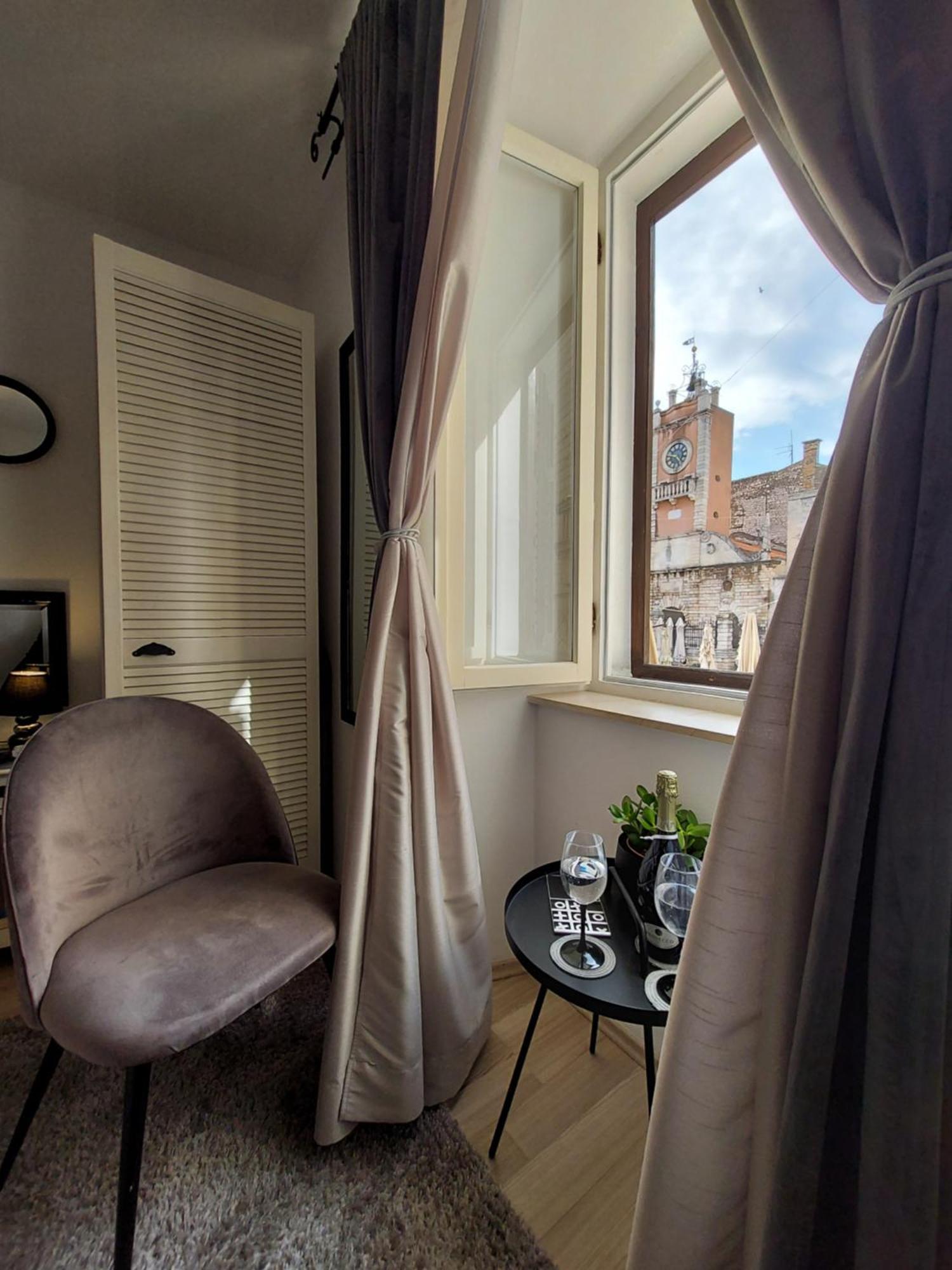 Apartment Agora